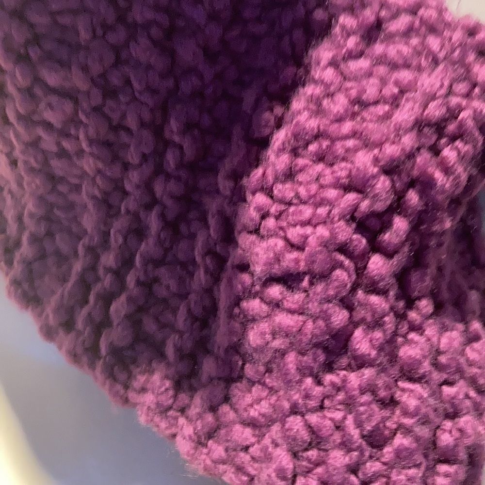 HAND CRAFTED soft Merino wool deep mauve jewel tone wool scarf - Picture 3 of 6